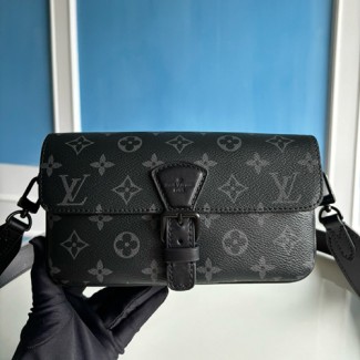 루이비통 몽수리 웨어러블 월릿 M83567