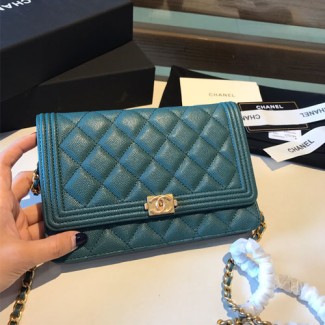 샤넬 WOC 보이 미니 크로스백  A80287 그린