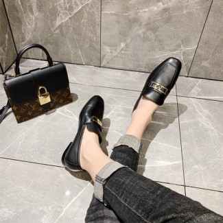 루이비통 여성용 로퍼 M0362 블랙