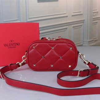발렌티노 스몰 사이즈 퀼팅 붐스터드 크로스 바디 백 RW2B0D11 레드