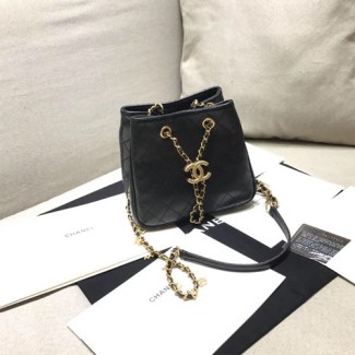 샤넬 뉴시즌 신상 참장식 체인 미니버킷백 AS0829 블랙