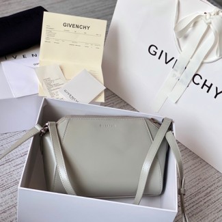 지방시 XS 안티고나 숄더백 BB50H-5