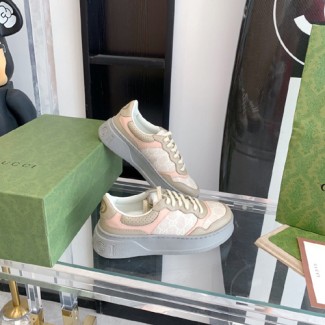 구찌 남여공용 스니커즈 670450-3