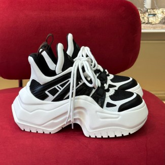 루이비통 여성용 운동화  M0489-6