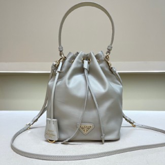 프라다 리나일론 버킷백 1BE067-6